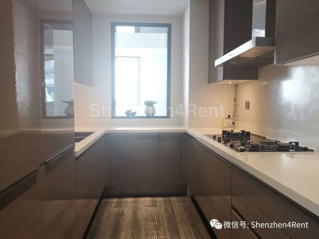 Featured image for “【Shuiwan MTR】261㎡ furnished seaview 4bedrooms apartment”