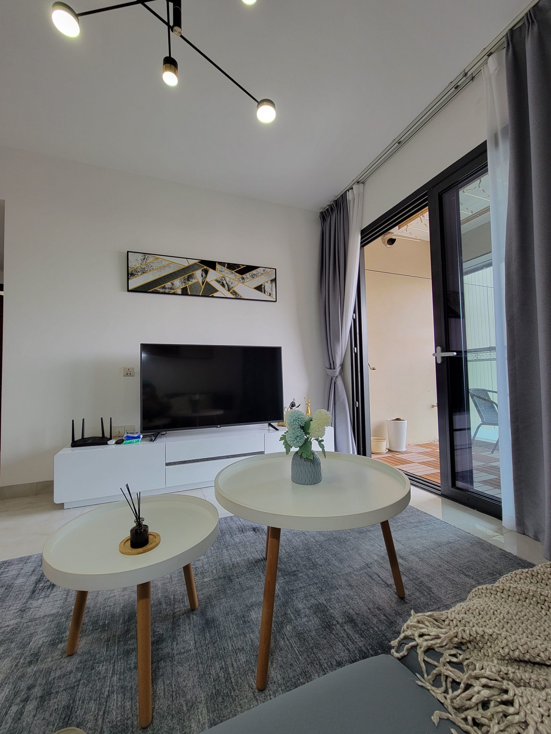 Featured image for “No agent fee Modern New decorate 3 brds 2 bathrooms in Shekou”