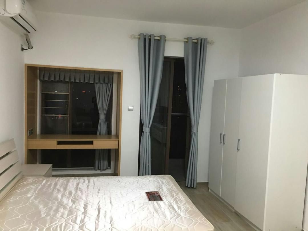 Featured image for “Futian CBD ,nice one bedroom for rent”