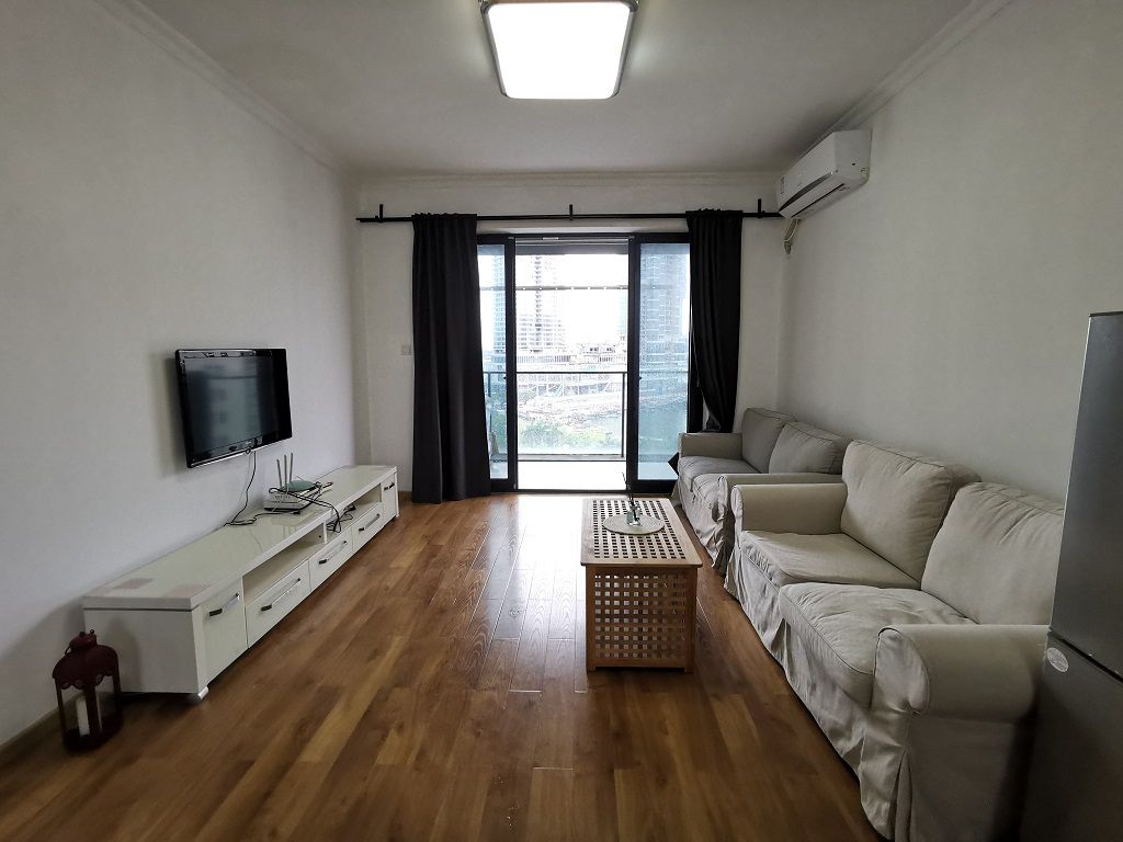 Featured image for “a clean apt with fully furnished with nice sea view in the Peninsula 2 nearby the Shenzhen Bay Park”