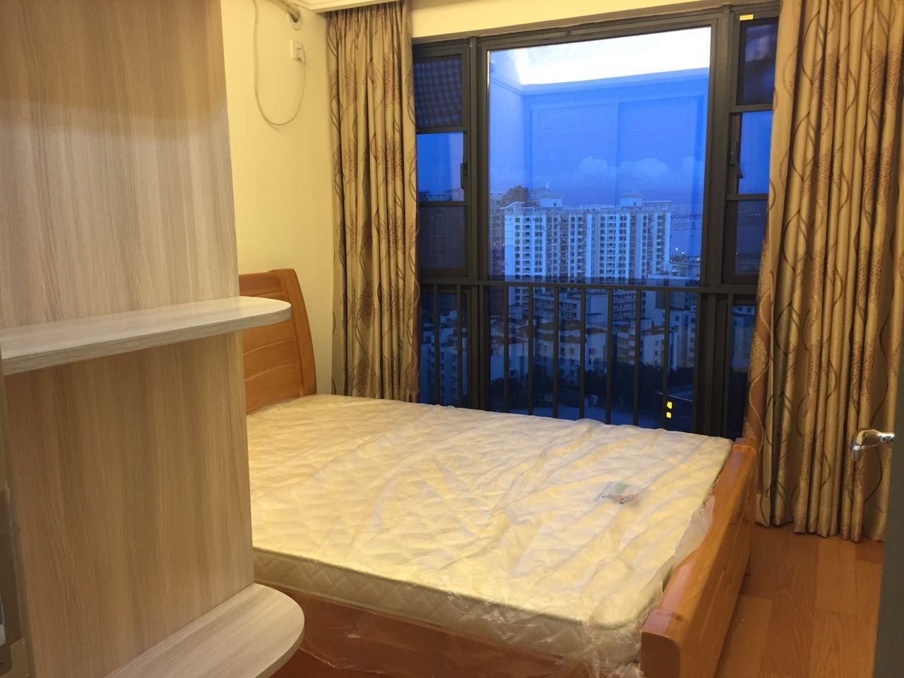 Featured image for “8500RMB ,2bedrooms .nice sea view.good decoration”