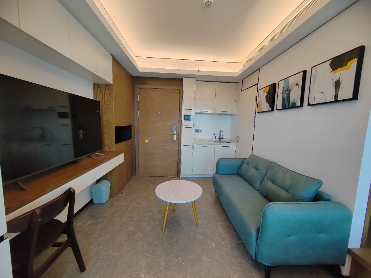 Featured image for “nice studio with amazing sea view in new compound nearby Dongjiaotou metro station in Shekou”